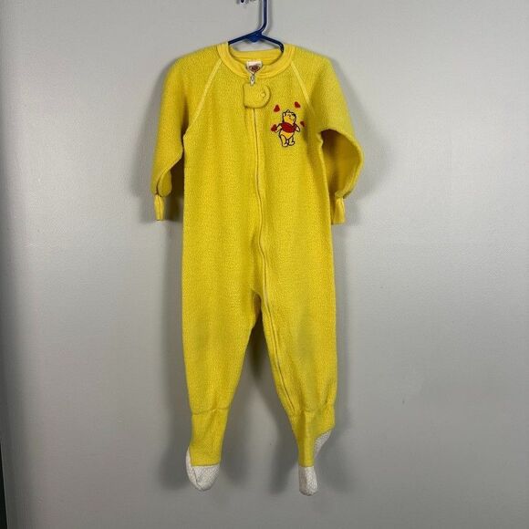 Vintage Winnie The Pooh Footed Sleeper Pajamas 4T Dinsey - Picture 1 of 7